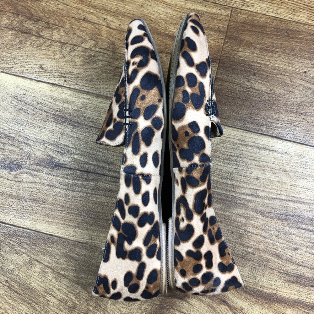 Time & True Leopard Print Slip On Flats Shoes - Picture 7 of 11